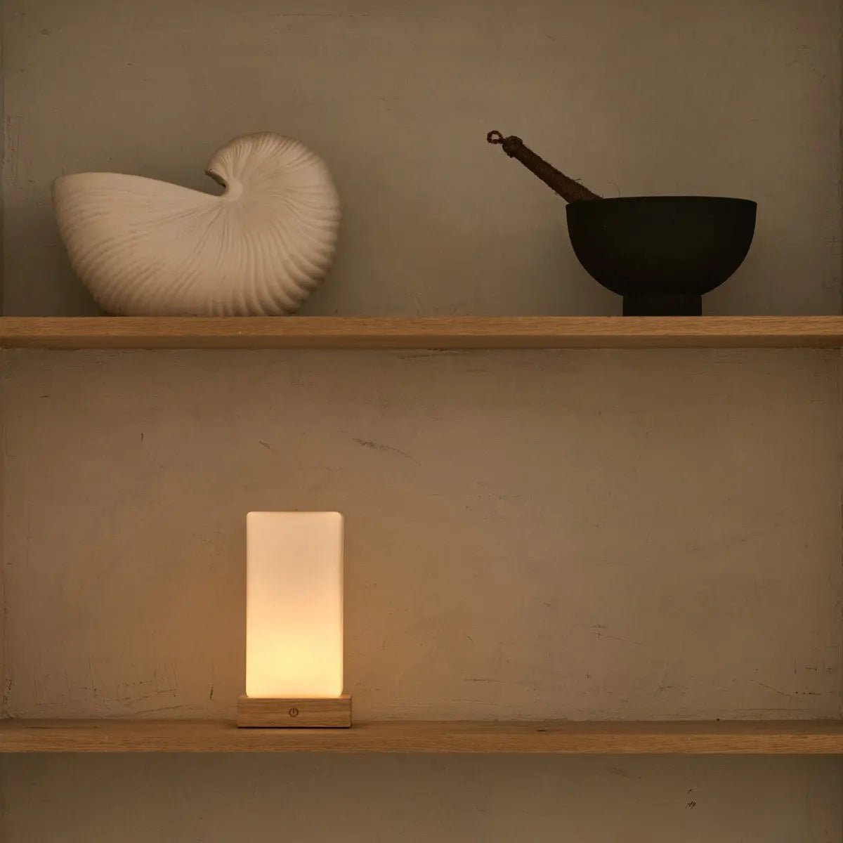 Lampe rechargeable en bois marron clair Zayn L Batterie dimmable et sans fil et bonne batterie