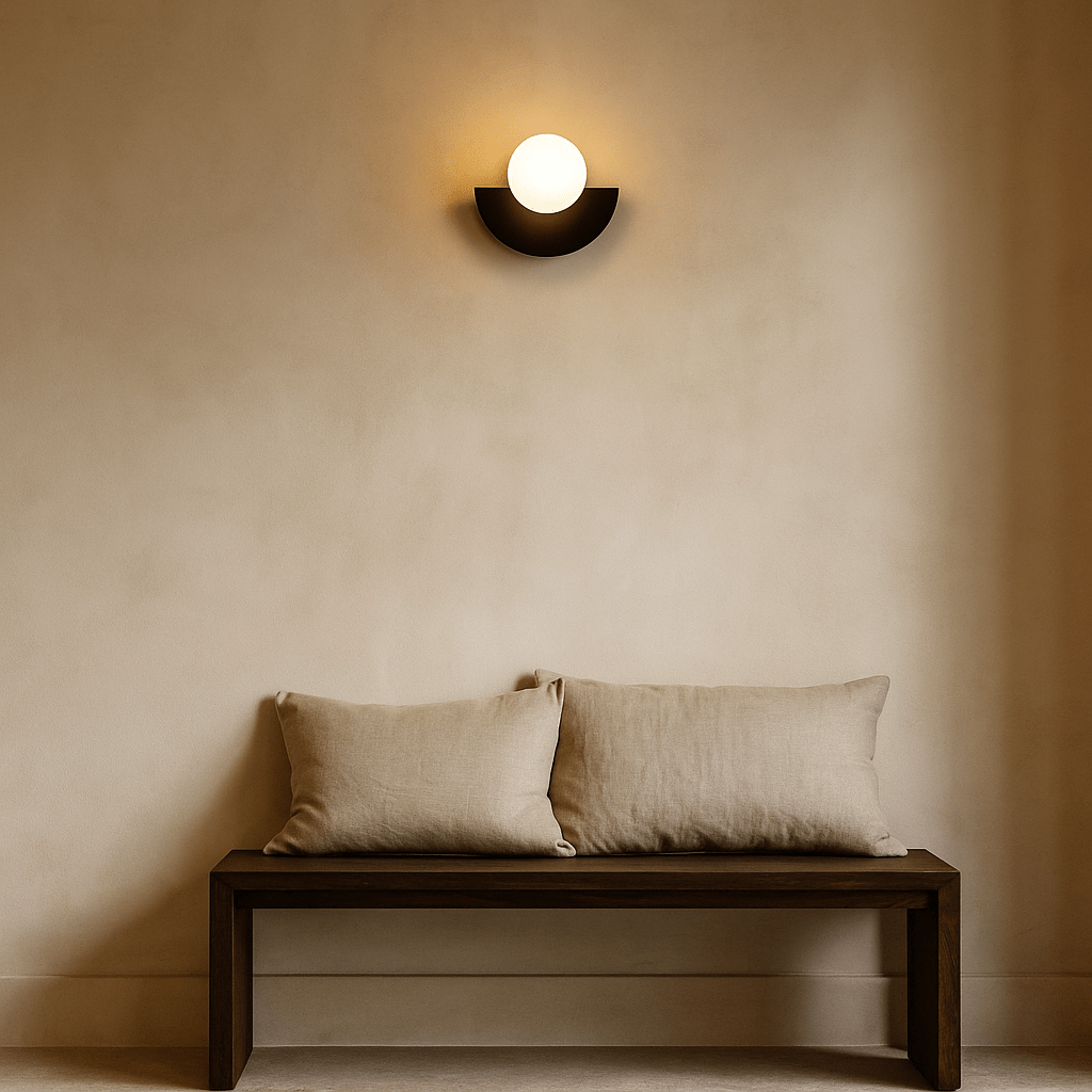 Applique murale sans fil noire Kane – Lampe rechargeable en bois et verre