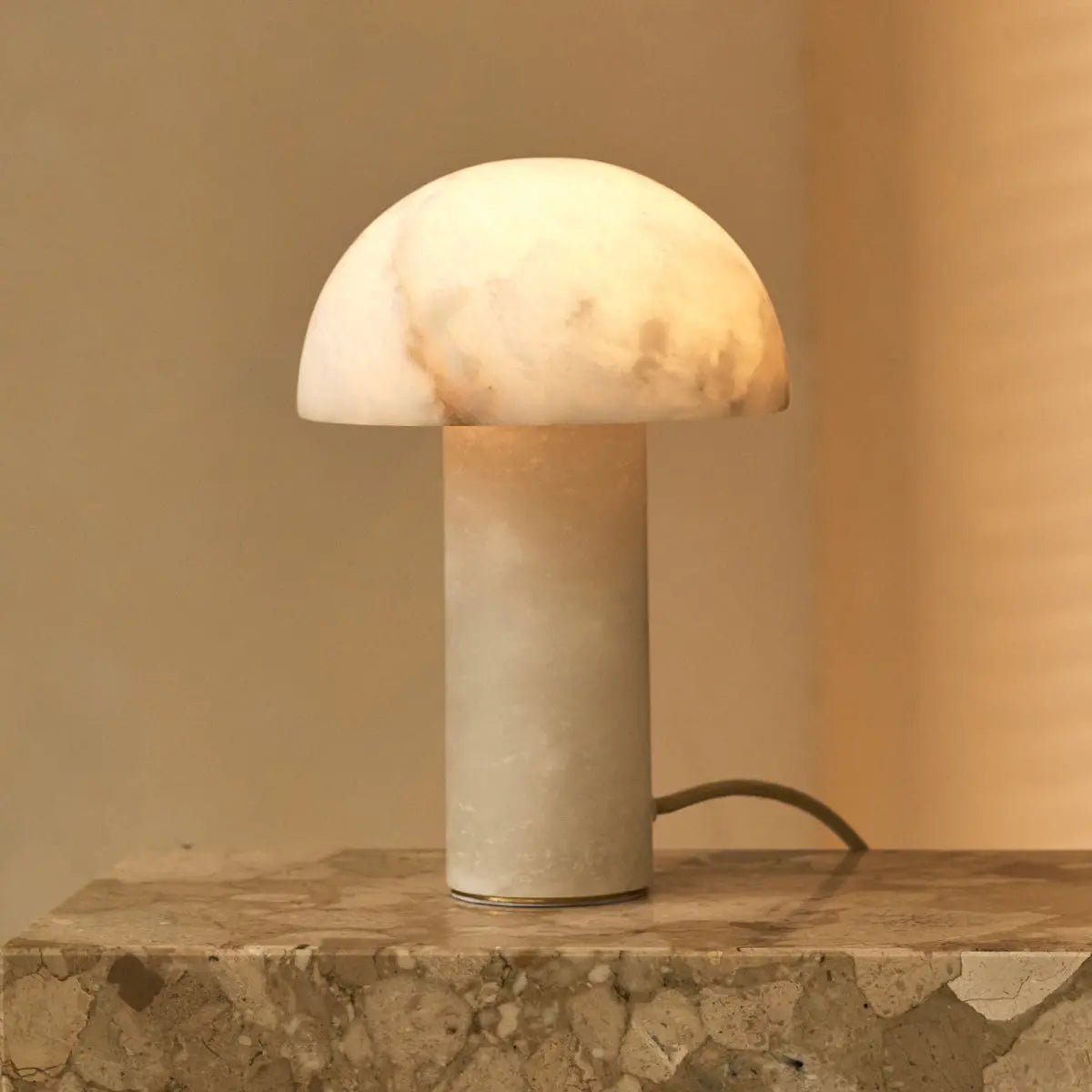 Lampe en albâtre élégante Francesco – Éclairage de luxe fabriqué à la main