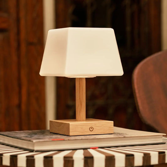 Tommy Brown Brown Wood Table Lampe avec verre - lampe rechargeable et dimmable, éclairage sans fil
