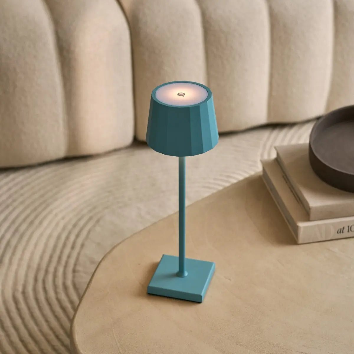 Lampe de table en fer rechargeable bleue William Amsterdams – Intensité variable, batterie 120 heures, USB-C