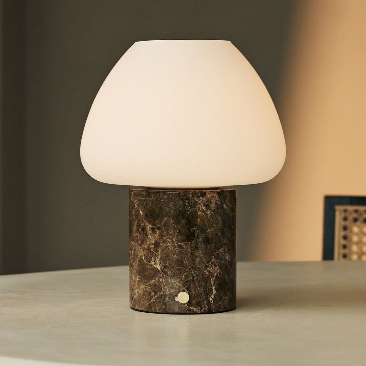 Ostade Brown / Emperador Dark – Lampe de table en Marbre